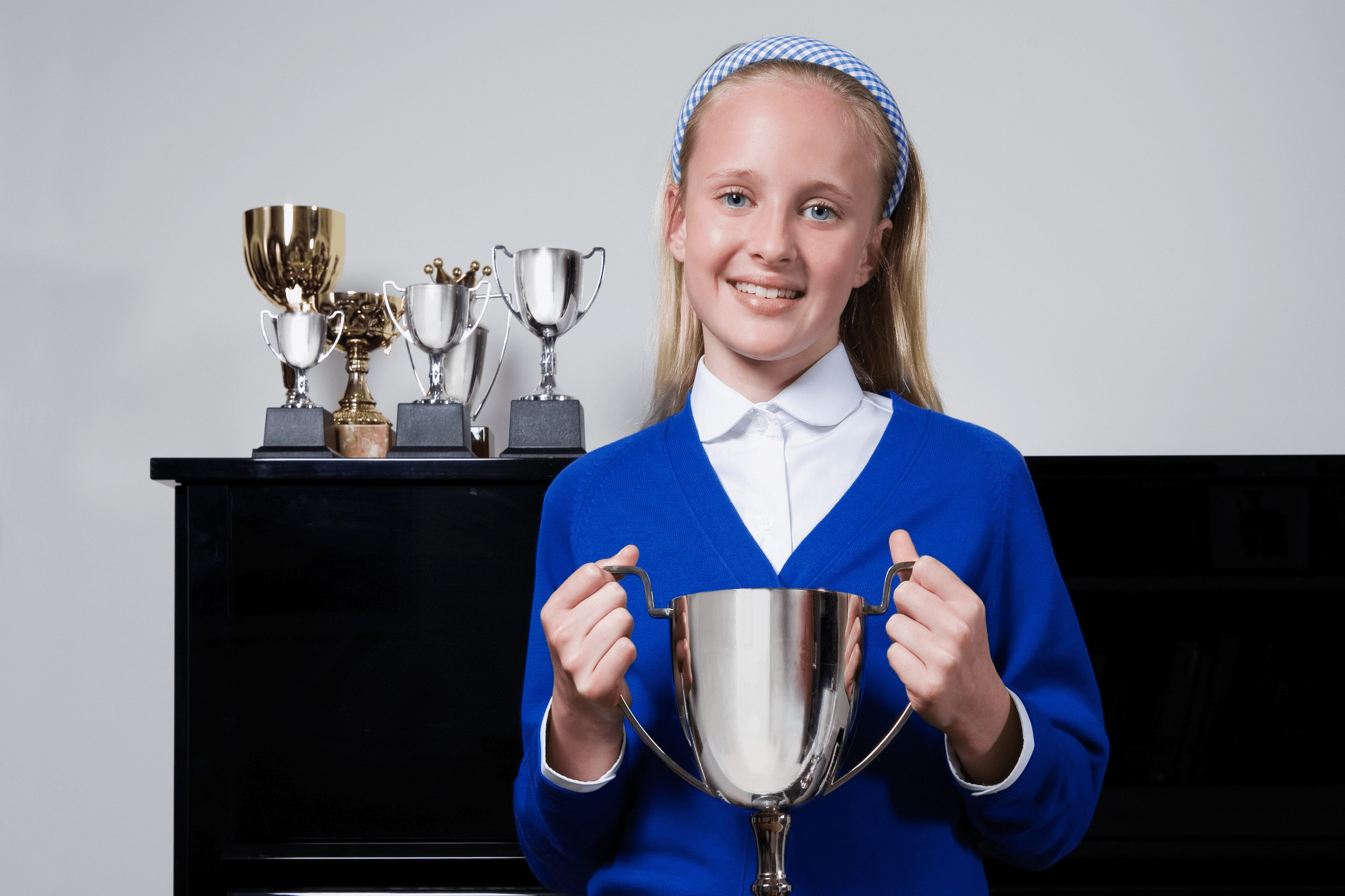 girl with trophy
